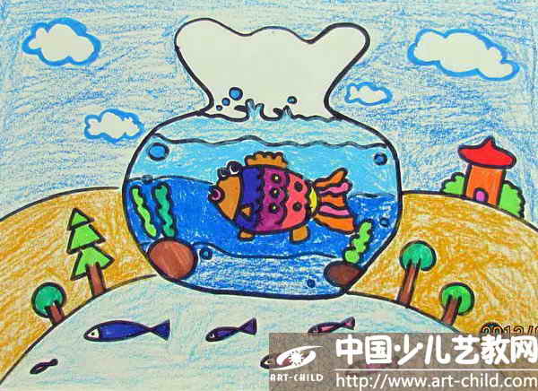 作品名称:  《鱼缸外的精彩》