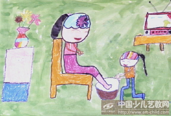 作品名称:  《给妈妈洗脚》
